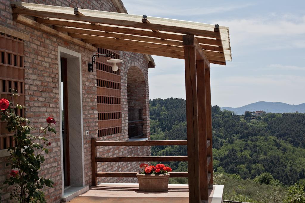 Agriturismo La Burlanda Fosdinovo Εξωτερικό φωτογραφία